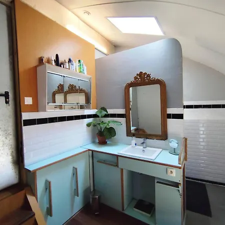 La Maison Des Forges: Rustic Chic Forest Retreat Holiday home *