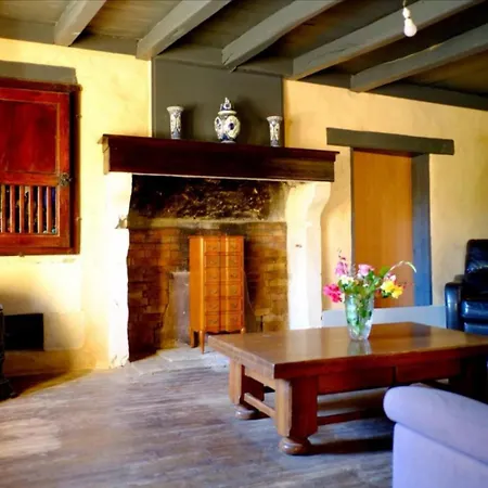 La Maison Des Forges: Rustic Chic Forest Retreat Holiday home *